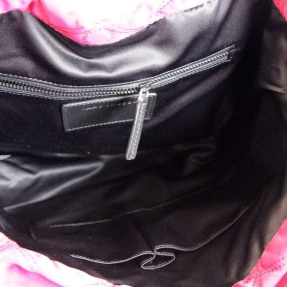 NWT Marc Jacobs Quilted Knot Rasberry Nylon Tote - Picture 8 of 12